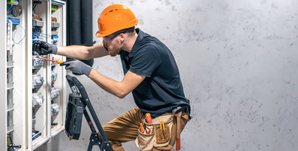 Best Licensed Electrician  in Lancaster, WI